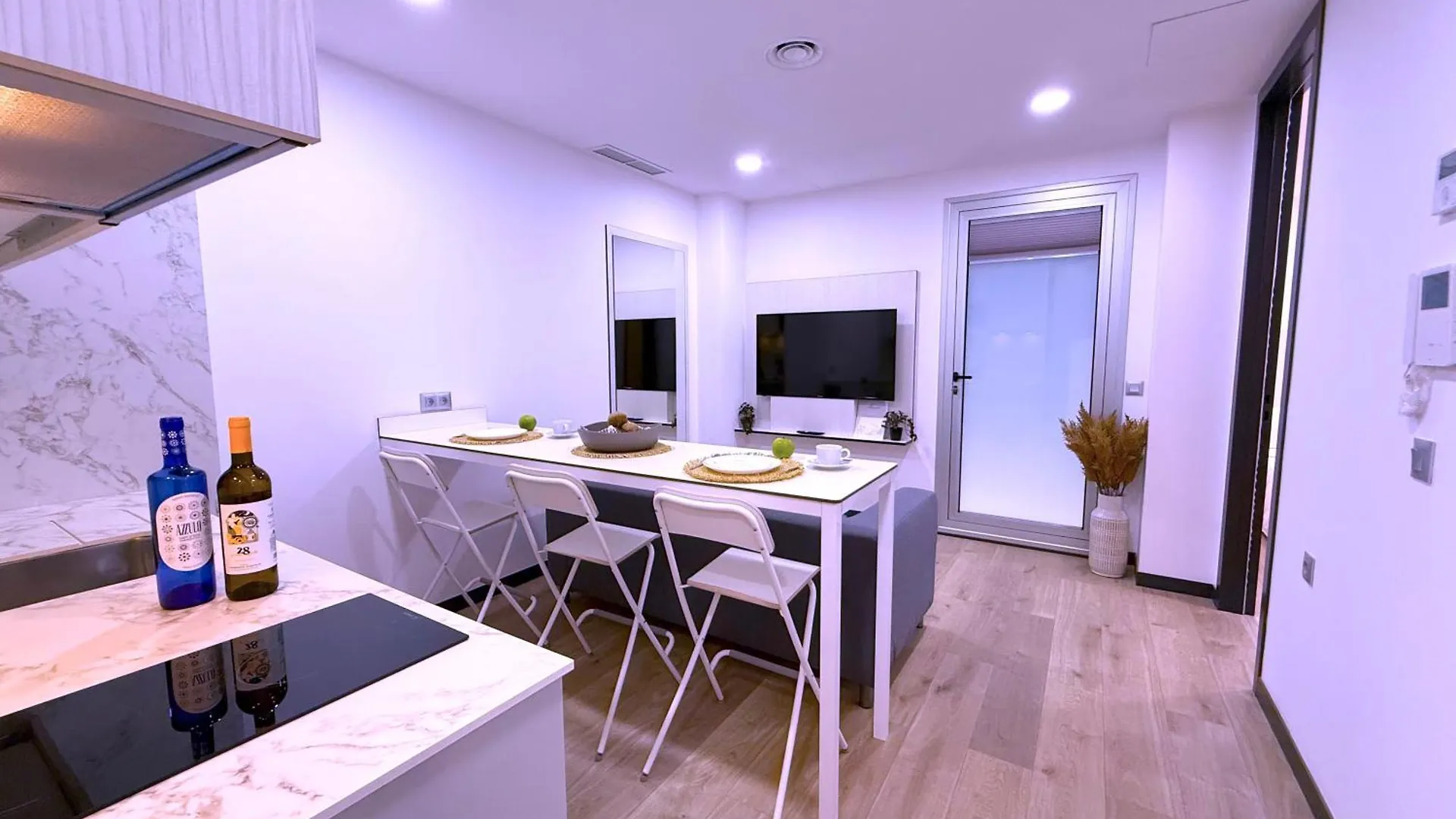 סנטה קרוז דה טנריף San Francisco Central Suites 2 Rooms 0*, סנטה קרוז דה טנריף ספרד